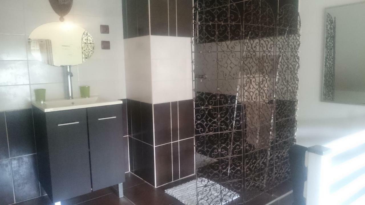 Le Vieux Pressoir Apartment Saint-Germain-lès-Arlay Екстериор снимка